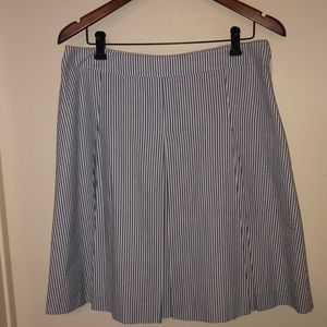 Pleated skirt
